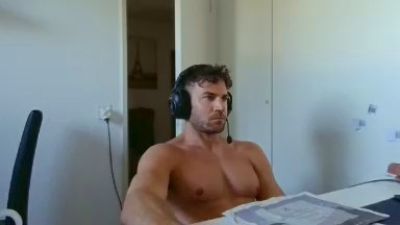 ALPHA_HUNK webcam model stream image