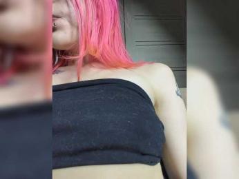 SquirtWave webcam model stream image