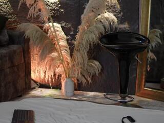 Alegra Brown webcam model stream image