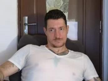 tattooedhunk_ webcam chaturbate model stream image