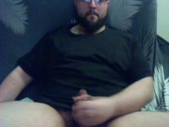 Bebeast webcam model stream image
