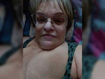LLIyJluk webcam model stream image