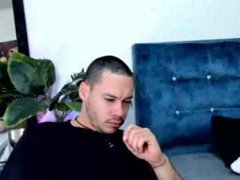 aronandmoli webcam chaturbate model stream image
