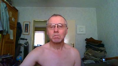 Cooly666 webcam model stream image