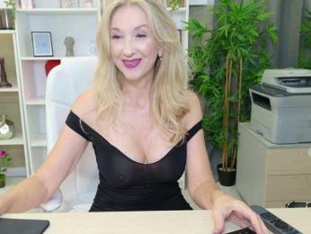 LadyLeea webcam model stream image
