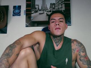 Lucifer Starr webcam model stream image