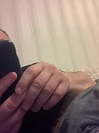 Frosl webcam model stream image