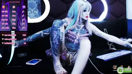 TyphoidMary webcam model stream image