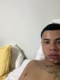 Ben9767_ webcam model stream image