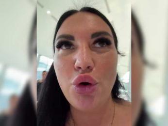 KROSHKA_N webcam bongacams model stream image