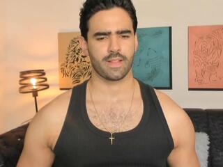 Bradley Martin webcam model stream image