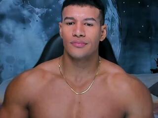 Cris Cruz webcam model stream image