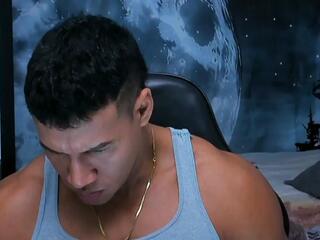 Cris Cruz webcam model stream image