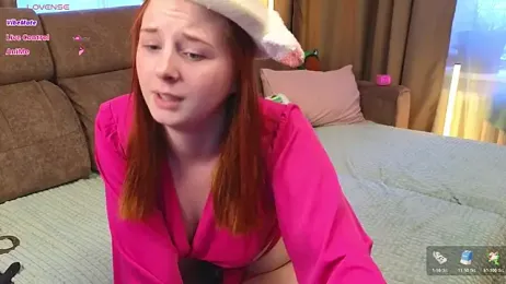 Tea_white webcam model stream image