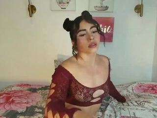 andreasaenzz webcam model stream image