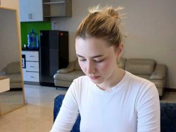KUQOSA webcam bongacams model stream image