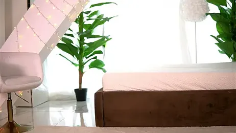 KaylaBray webcam model stream image