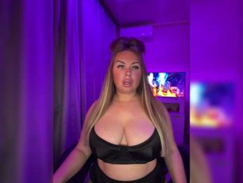 VictoriaFoxxx webcam model stream image