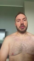 ItalianBear88 webcam model stream image
