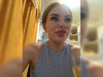 Alissa2 webcam bongacams model stream image