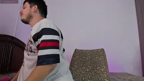 _Ottis_ webcam model stream image