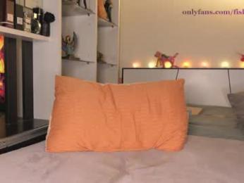 fishtgirlworld webcam model stream image