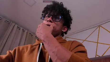 AkazaBoy_ webcam stripchat model stream image