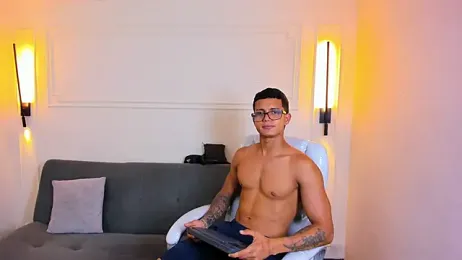 Paradise_boy_s webcam model stream image