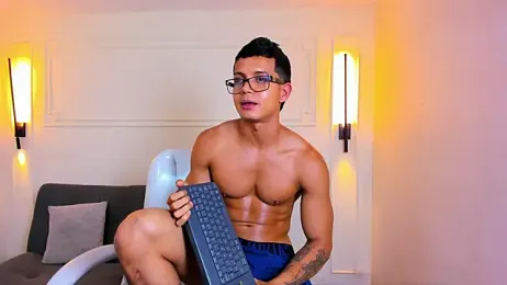 Paradise_boy_s webcam model stream image