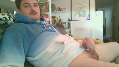 moinuxxx webcam cam4 model stream image