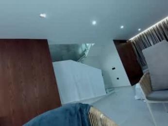 ehotlovea webcam chaturbate model stream image