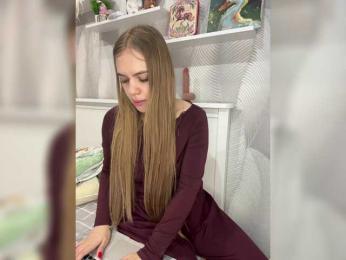 -Tiki-Riki- webcam bongacams model stream image