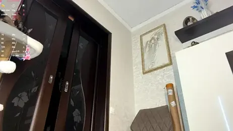 DreamyOlivia webcam model stream image