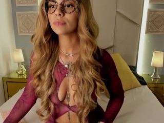 natashawalkerr webcam model stream image