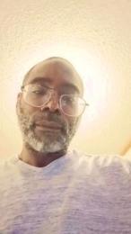 ComeHandleme webcam model stream image