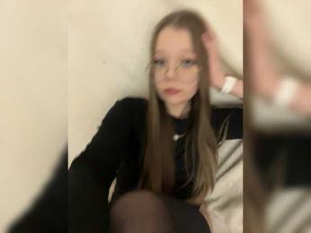 BubaGirl webcam model stream image