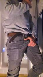Doperman webcam cam4 model stream image