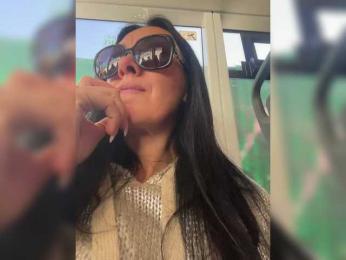 Karolina_Milf webcam bongacams model stream image