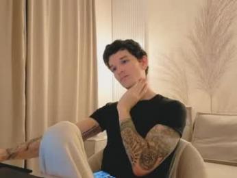dirtyprettyboi webcam chaturbate model stream image