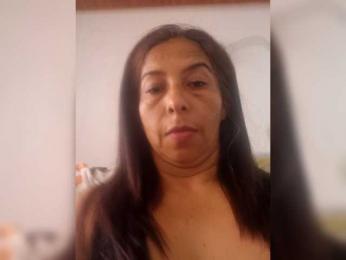 Claritza23 webcam bongacams model stream image