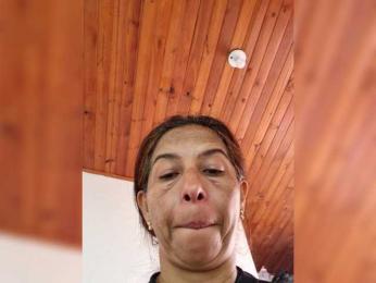 Claritza23 webcam model stream image