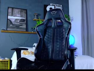 Liam Walker webcam model stream image