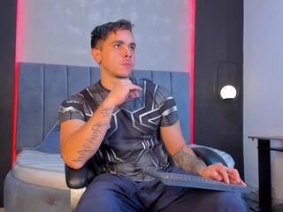 Liam Walker webcam model stream image