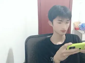 P888P webcam model stream image