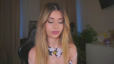 TateEvett webcam model stream image