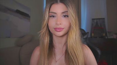 TateEvett webcam model stream image
