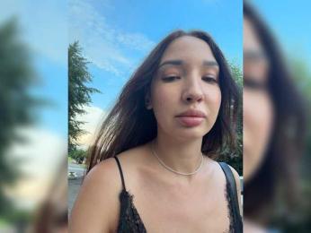 Milanna webcam model stream image