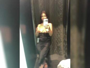 Milanna webcam model stream image