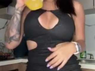 sarahpeterson webcam camsoda model stream image