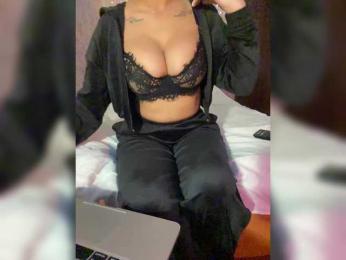 Lollypopp505 webcam model stream image